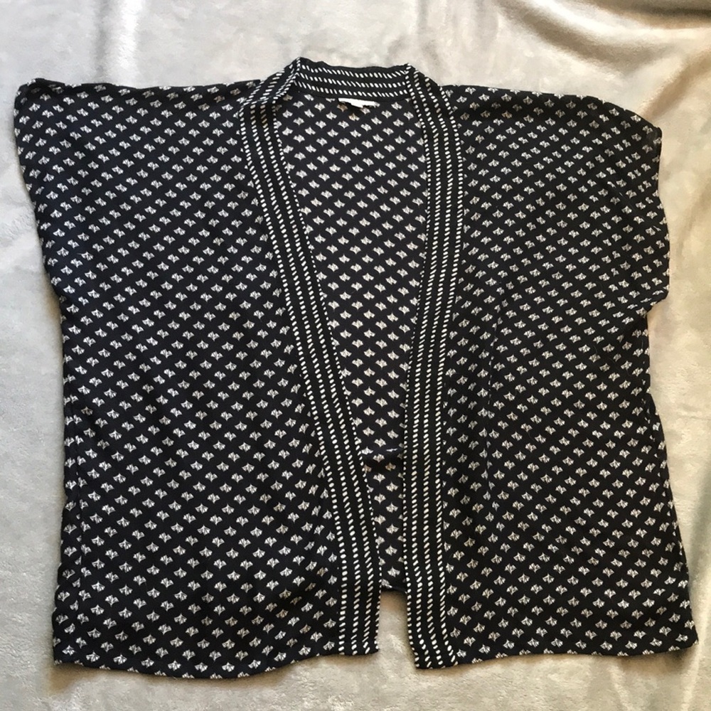 Loft Kimono Navy and White sz Xs/S